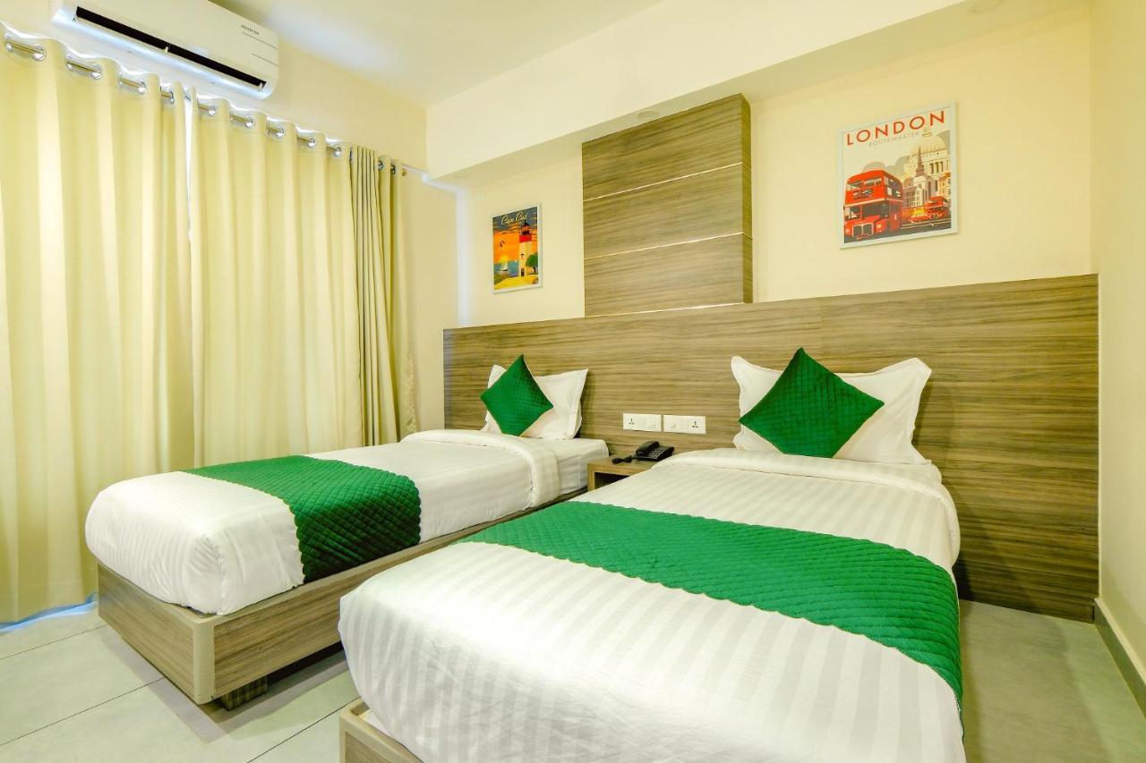 The Heartland Business Hotel, Trivandrum Thiruvananthapuram Buitenkant foto